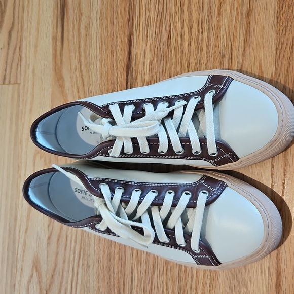 Sofie D'Hoore White and Brown Women's Sneakers - Picture 3 of 6